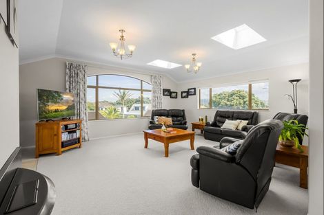 Photo of property in 5 Yale Street, Mount Maunganui, 3116
