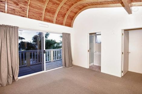 Photo of property in 20 Merehai Place, Snells Beach, 0920