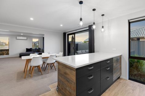 Photo of property in 35 Te Ranga Memorial Drive, Pyes Pa, Tauranga, 3112