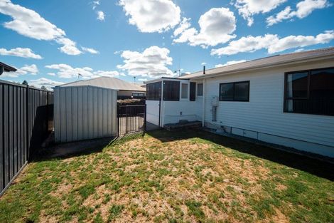 Photo of property in 14 Cotton Street, St Andrews, Hamilton, 3200