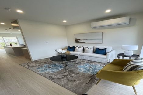 Photo of property in 6b Law Street, Torbay, Auckland, 0630