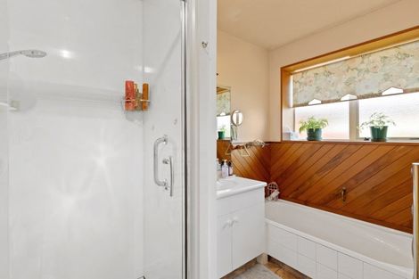 Photo of property in 3/35 Avonhead Road, Avonhead, Christchurch, 8042