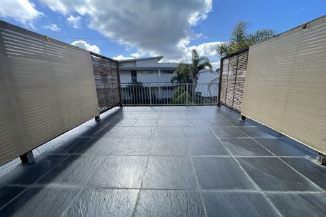 Photo of property in 16/222 Albany Highway, Schnapper Rock, Auckland, 0632