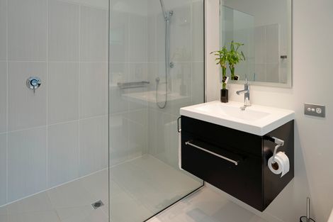 Photo of property in 10 Fantail Heights, Picton, 7220