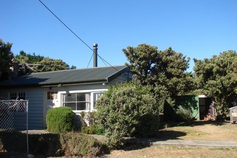 Photo of property in 81 Oki Street, Oreti Beach, Invercargill, 9879