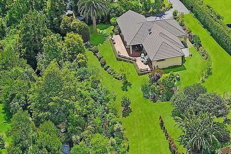 Photo of property in 71 Riddell Road, Kerikeri, 0230