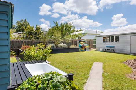 Photo of property in 59 Andrew Avenue, Roslyn, Palmerston North, 4414