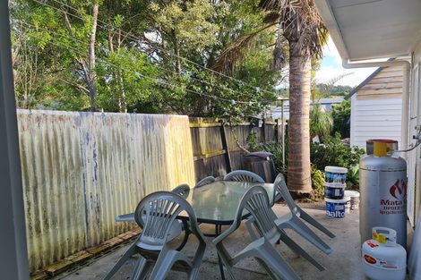 Photo of property in 51 Hilling Street, Titirangi, Auckland, 0604