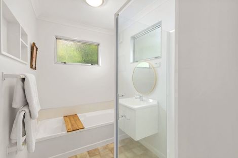 Photo of property in 25a Houghton Bay Road, Houghton Bay, Wellington, 6023