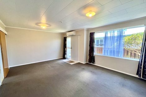 Photo of property in 11a Karamu Crescent, Wainuiomata, Lower Hutt, 5014