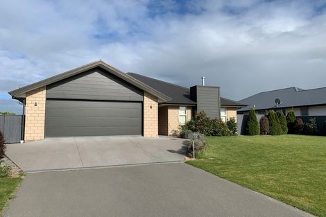 Photo of property in 29 Faith Place, West Melton, Christchurch, 7675