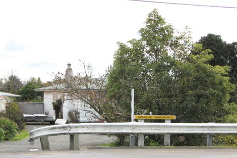 Photo of property in 32 Middle Road, Havelock North, 4130