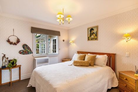 Photo of property in 70 Shepherd Road, Waipahihi, Taupo, 3330