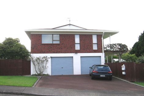 Photo of property in 1 Sunrise Lane, Te Atatu South, Auckland, 0610