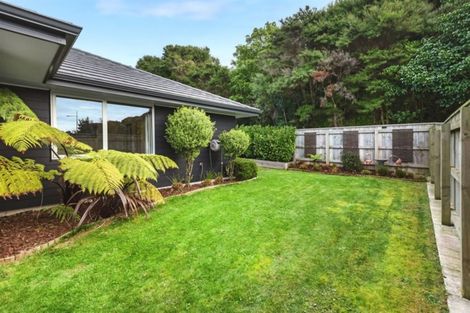 Photo of property in 1 Banks Boulevard, Whitby, Porirua, 5024