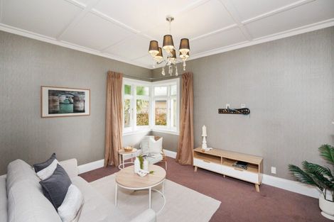 Photo of property in 223 College Street, West End, Palmerston North, 4412