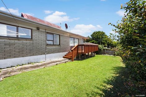 Photo of property in 56b Highland Park Drive, Highland Park, Auckland, 2010