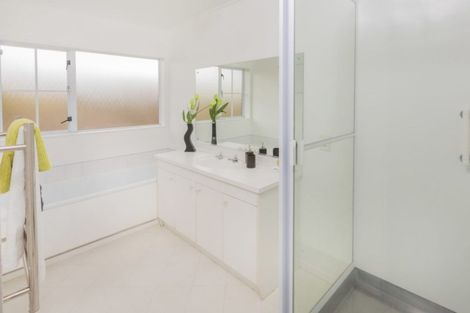 Photo of property in 2/125 Moore Street, Howick, Auckland, 2014