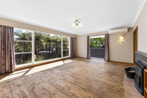 Photo of property in 13 Aorangi Road, Paraparaumu, 5032