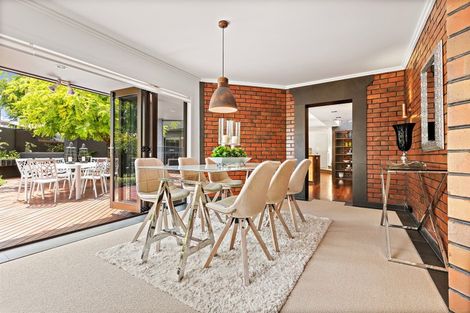 Photo of property in 17 Clyside Avenue, Half Moon Bay, Auckland, 2012