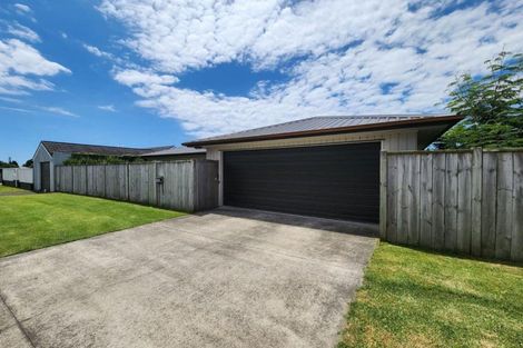 Photo of property in 34 Omata Road, Marfell, New Plymouth, 4310
