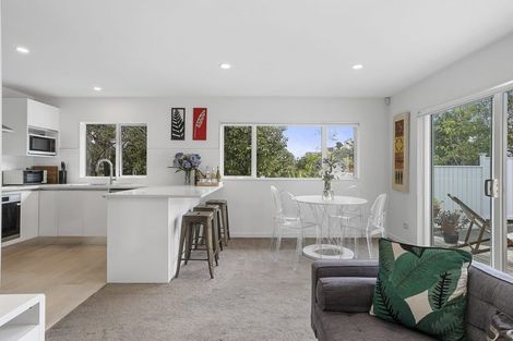 Photo of property in 12 Marae Road, Greenhithe, Auckland, 0632