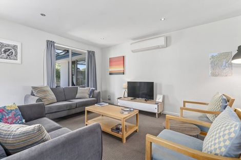 Photo of property in 60 Hedditch Street, Wanaka, 9305