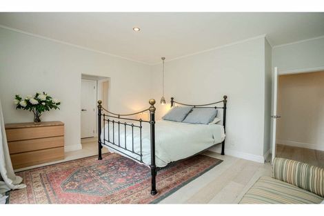 Photo of property in 37 Riverview Road, Kerikeri, 0230