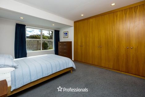 Photo of property in 7b Chatsworth Road, Silverstream, Upper Hutt, 5019