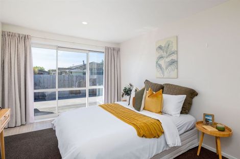 Photo of property in 2/7 Farnborough Street, Aranui, Christchurch, 8061