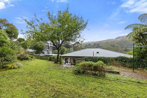 Photo of property in 5 Richmond Hill, Glenside, Wellington, 6037