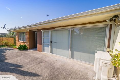 Photo of property in 1/6 Pamela Place, New Lynn, Auckland, 0600