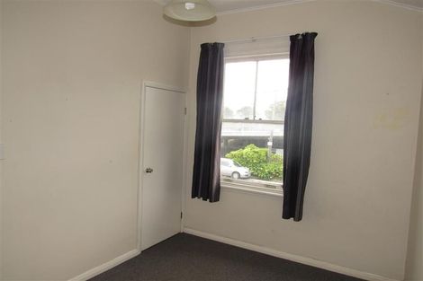 Photo of property in 102 Tinakori Road, Thorndon, Wellington, 6011