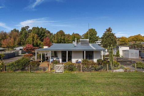 Photo of property in 8 Owen Road, Kawerau, 3127