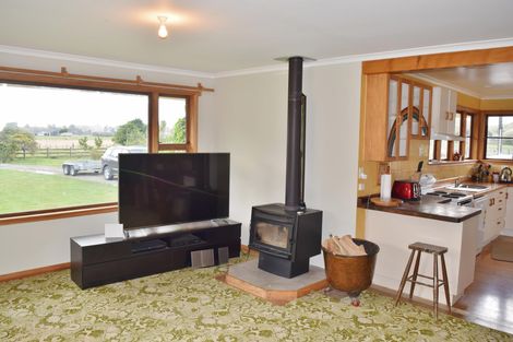 Photo of property in 82767 State Highway 2, Pahiatua, 4984