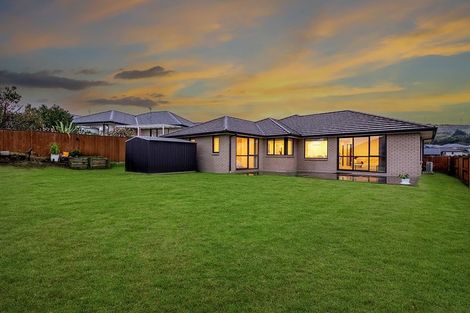 Photo of property in 10 Helenvale Crescent, Pokeno, 2402
