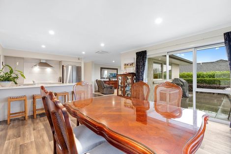 Photo of property in 2 Dayna Avenue, Ohauiti, Tauranga, 3112