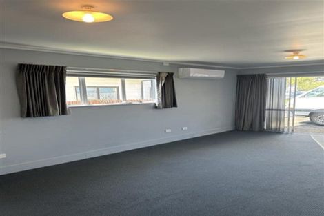 Photo of property in 10 Wallis Street, Raglan, 3225