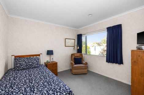 Photo of property in 10 Rosehill Way, Taradale, Napier, 4112
