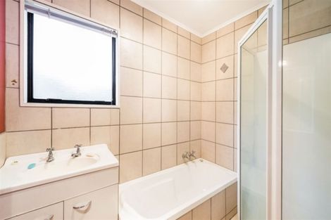 Photo of property in 122 Endeavour Avenue, Flagstaff, Hamilton, 3210