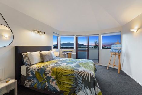 Photo of property in 11 Island View Terrace, Waikanae Beach, Waikanae, 5036