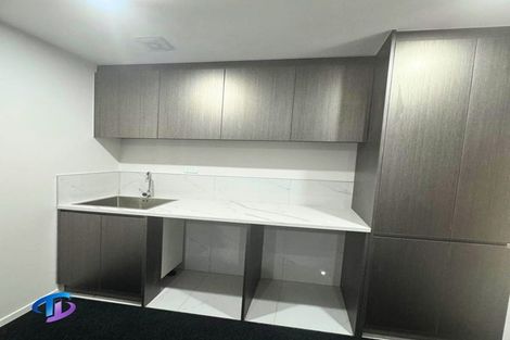 Photo of property in 33 Wai Iti Place, Clendon Park, Auckland, 2103