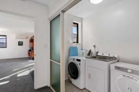 Photo of property in 7/1 Bruce Place, Alexandra, 9320