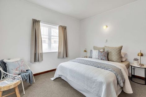 Photo of property in 174 Cook Street, West End, Palmerston North, 4410