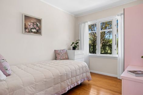 Photo of property in 6 Nyoli Street, Northcote, Christchurch, 8052