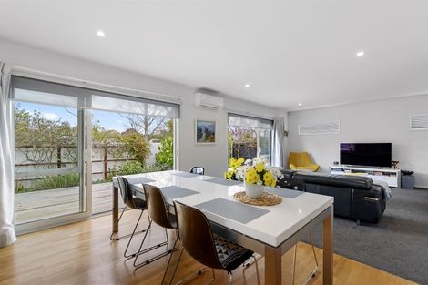 Photo of property in 1 Merivale Lane, Merivale, Christchurch, 8014