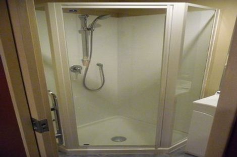 Photo of property in Atrium Apartments, 3g/154 The Terrace, Wellington Central, Wellington, 6011