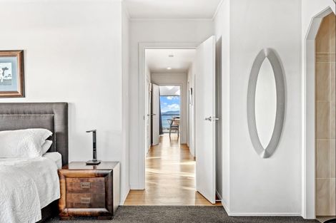 Photo of property in 5 Kotare Place, Sandspit, Warkworth, 0982