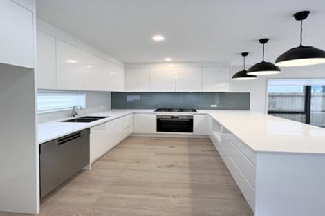 Photo of property in 107b Bond Crescent, Forrest Hill, Auckland, 0620