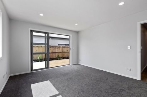 Photo of property in 24 Tarras Road, Kumeu, 0810